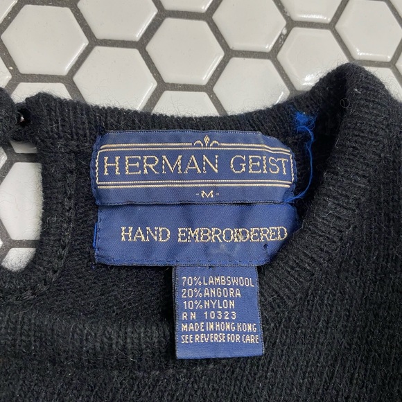 Herman Geist hand embroidered sweater size medium - Picture 3 of 4